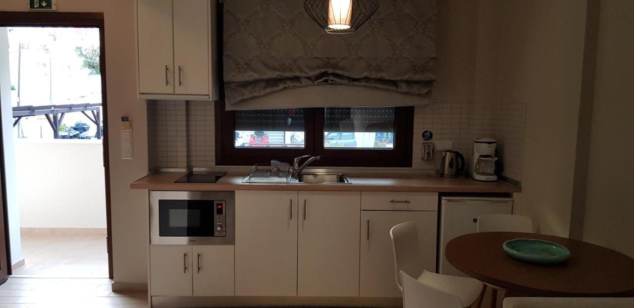 Hatzoudis Luxury Suites Chrysi Ammoudia Buitenkant foto