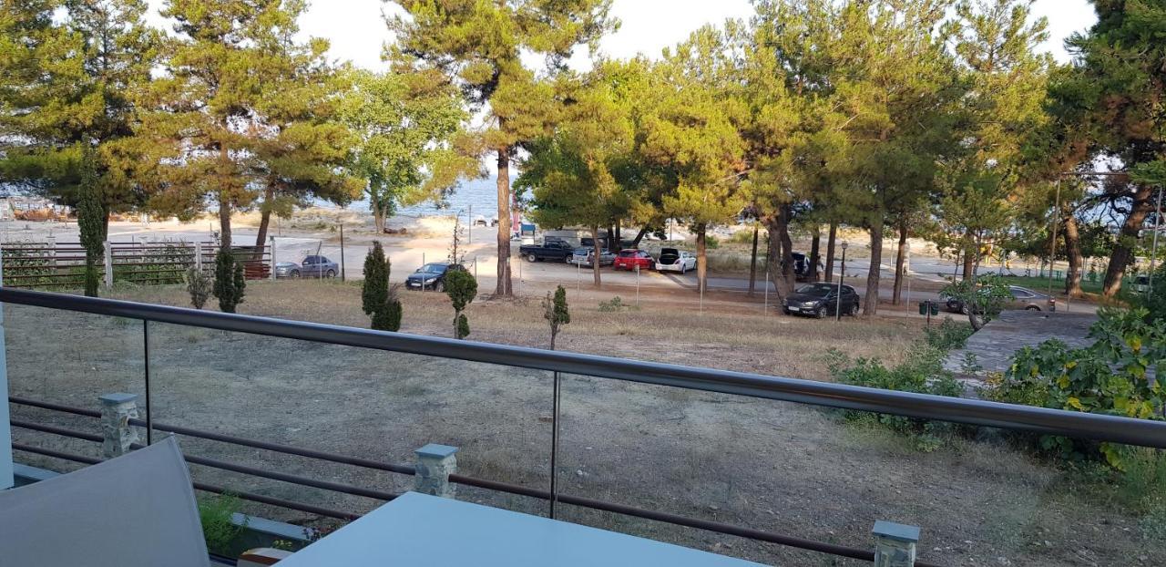 Hatzoudis Luxury Suites Chrysi Ammoudia Buitenkant foto