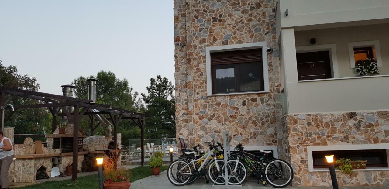 Hatzoudis Luxury Suites Chrysi Ammoudia Buitenkant foto